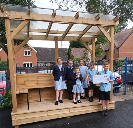 Pavers, have recently donated £1,000 to Thurlaston CE Primary School.